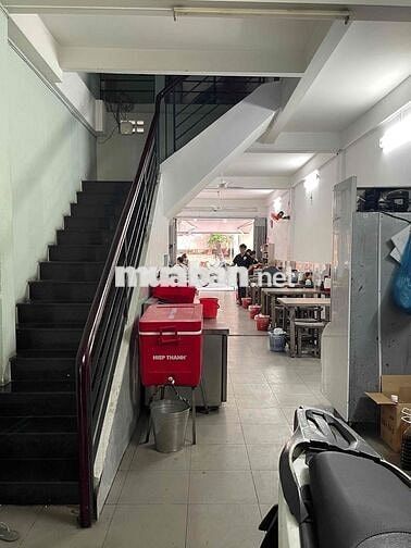 bán gấp nhà mtkd 108 phạm văn hai 4,05x28