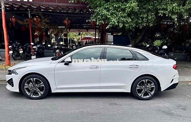 Kia K5 2022 Premium Chuẩn Xe Gia Đình
