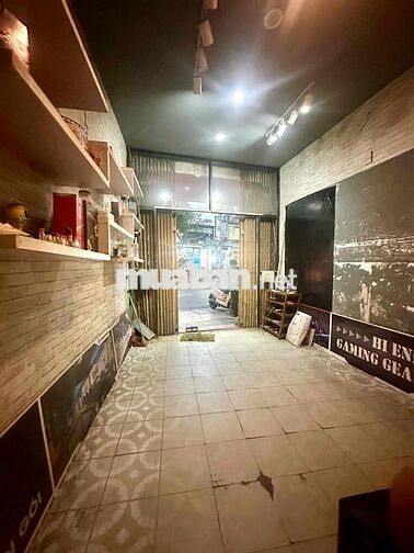 MẶT TIỀN KINH DOANH 2 TẦNG - NGUYỄN HOÀNG - TRUNG TÂM - CHỈ NHỈNH 6 ĐÔ