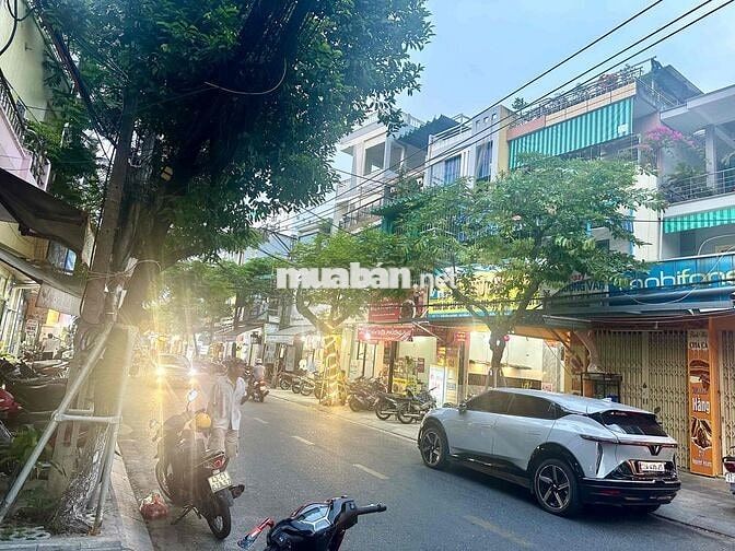 MẶT TIỀN KINH DOANH 2 TẦNG - NGUYỄN HOÀNG - TRUNG TÂM - CHỈ NHỈNH 6 ĐÔ