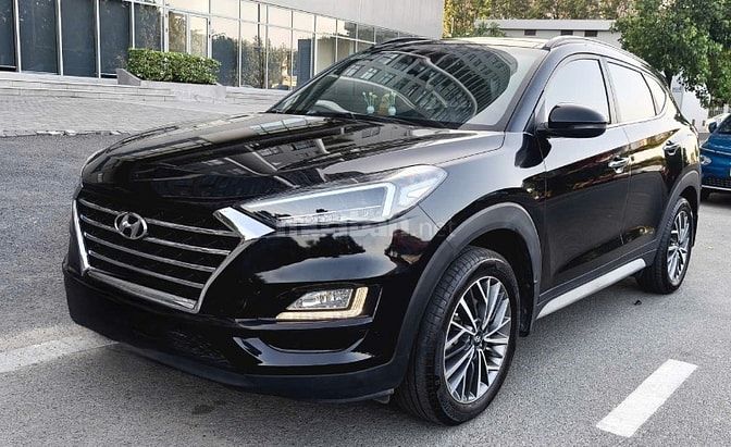 Bán rẻ Hyundai Tucson bản Full đặc biệt Zin rất đẹp như mới. 