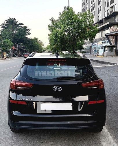 Bán rẻ Hyundai Tucson bản Full đặc biệt Zin rất đẹp như mới. 