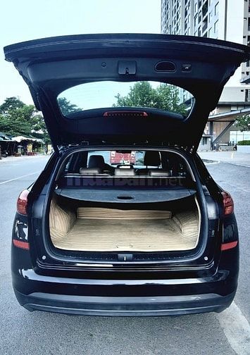 Bán rẻ Hyundai Tucson bản Full đặc biệt Zin rất đẹp như mới. 