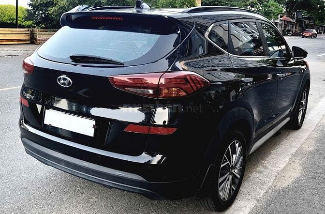 Bán rẻ Hyundai Tucson bản Full đặc biệt Zin rất đẹp như mới. 