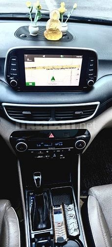 Bán rẻ Hyundai Tucson bản Full đặc biệt Zin rất đẹp như mới. 
