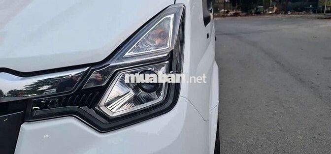 Ford Transit VAN 2022 6 chỗ Trắng