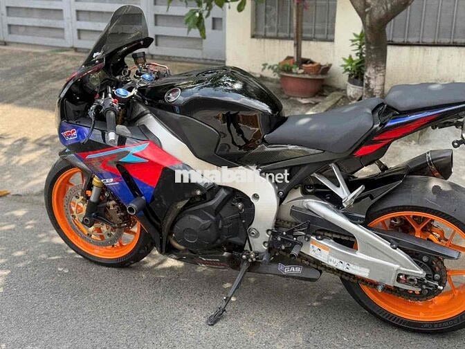 Honda CBR1000R 2013 ABS Đen Đỏ Xanh