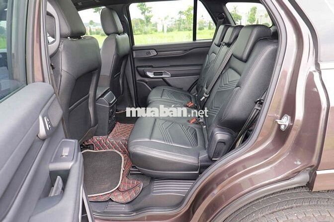 Ford Everest 2022 Titanium 4x4 39.000 km Nâu