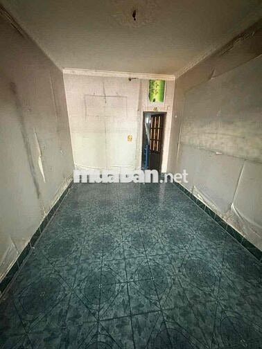 Nhà Thuê Mặt Tiền KD Lạc Long Quân Gần Đầm Sen