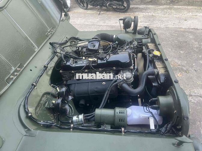 Jeep M151 A2 Toyota 1RZ Xanh