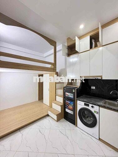 Căn hộ ngay Nguyễn Trãi - Royal có giường tầng full nội thất sẵn luôn