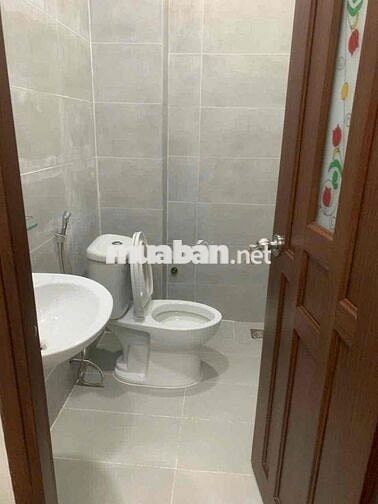 Cho thuê nhà Hồng Bàng, Gần 3/2, Quận 11, 3 Tầng Mới