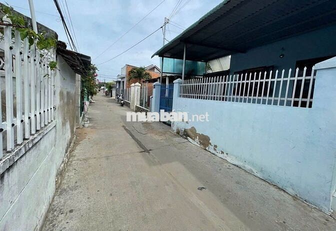 Nhà giá mềm tại Tân Hiệp Hóc Môn cần bán giá 800 triệu Sổ Hồng Riêng