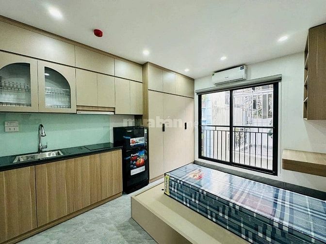 Bán Nhà Dòng Tiền Trương Định, 42m, 5 tầng, mt 3.5m, giá 12.6 tỷ