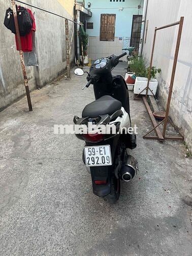 Honda PS Trắng đen