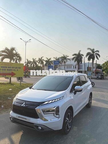 Mitsubishi Xpander Premium 2024 Trắng 33000 km