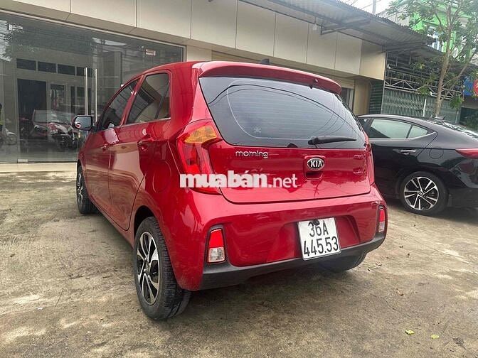 KIA Morning màu Đỏ
