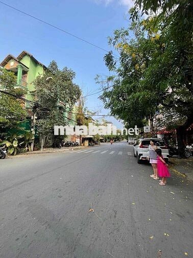 Cho thuê nhà góc 2 Mặt tiền khu Lê Trọng Tấn gần Cầu Bưng