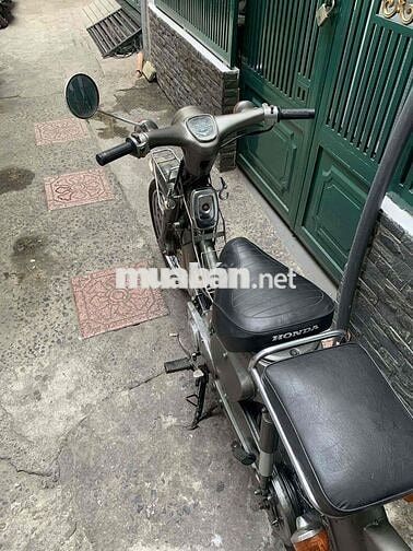 Honda Cub cánh én 90 Xám