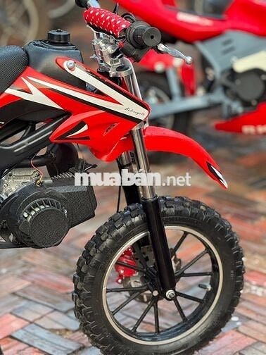 Xe mô tô Cào cào 50cc Đỏ