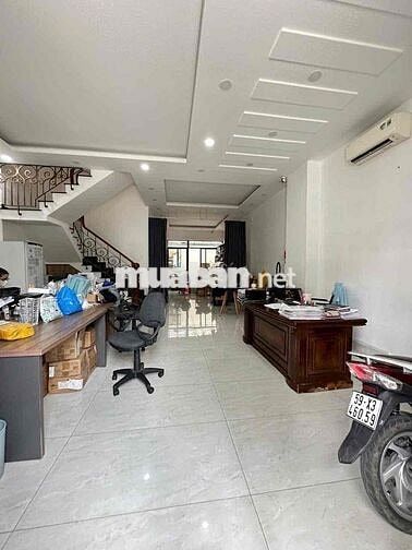 Nhà 3 Tầng MT VP - Cty - Khu Bên Sông - Ko Gian Sống VIP. ngay sông GG