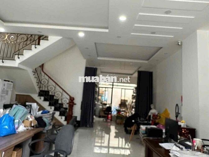 Nhà 3 Tầng MT VP - Cty - Khu Bên Sông - Ko Gian Sống VIP. ngay sông GG