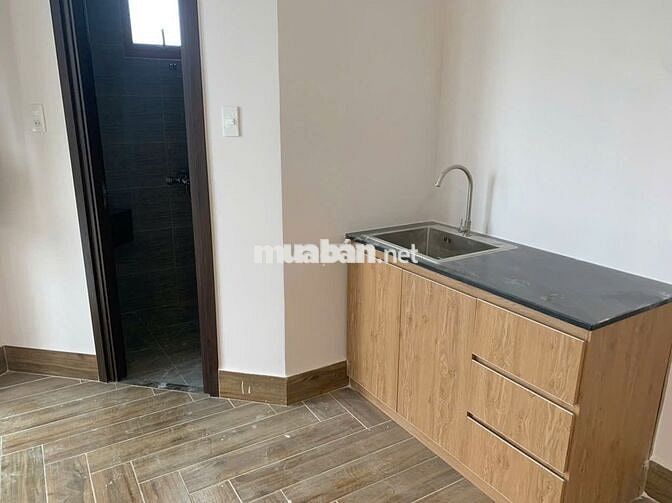 CHO THUÊ PHÒNG MỚI ĐẸP - BAN CÔNG THOÁNG MÁT KHU 13E NGUYỄN VĂN LINH