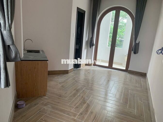 CHO THUÊ PHÒNG MỚI ĐẸP - BAN CÔNG THOÁNG MÁT KHU 13E NGUYỄN VĂN LINH