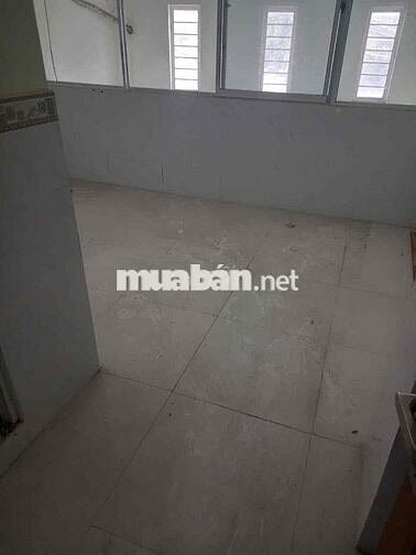 Cho thuê nhà nguyên căn mặt tiền đường Buôn bán thoải mái