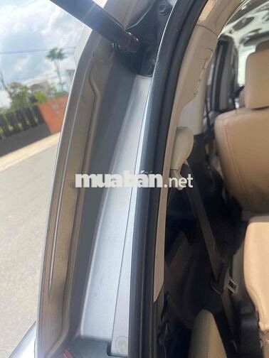 Toyota Innova 2017 Bạc