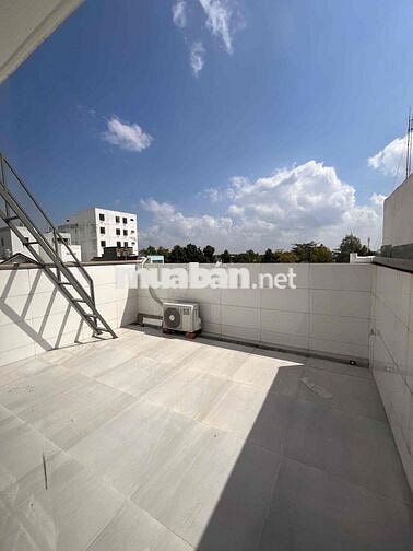 Nhà trệt 3 lầu mới KDC Hưng Phú 1