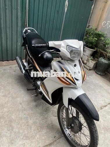 Yamaha Taurus 2010 Trắng Đen