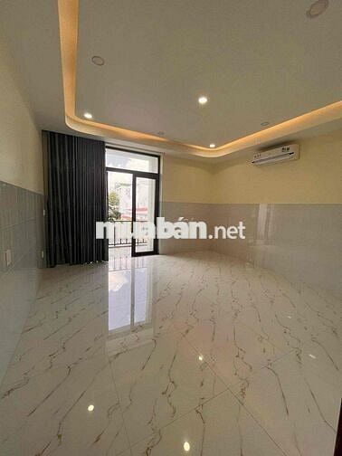 Nhà trệt 3 lầu mới KDC Hưng Phú 1