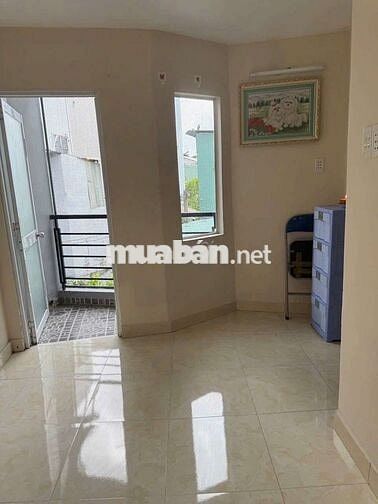 Nhà 1 Trệt 2 Lầu 3PN Hẻm 1140 Huỳnh Tấn Phát Quận 7