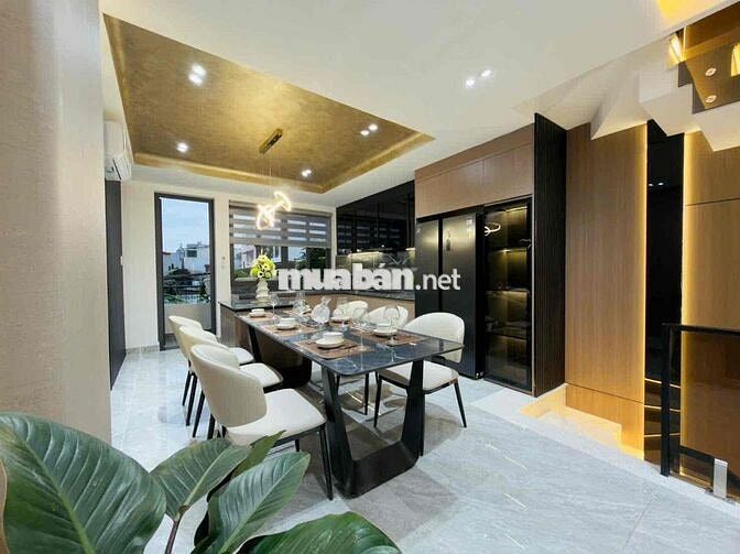 giảm 600.triệu bán nhanh căn nhà sát chợ ba thôn ngã tư ga Q12