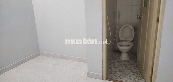 phòng trọ 20m2, wc riêng, wifi, máy giặt, để xe, chìa khóa riêng
