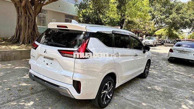 Mitsubishi Xpander Premium 2024 Trắng