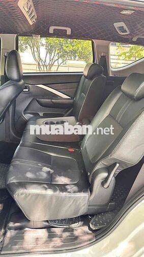 Mitsubishi Xpander Premium 2024 Trắng
