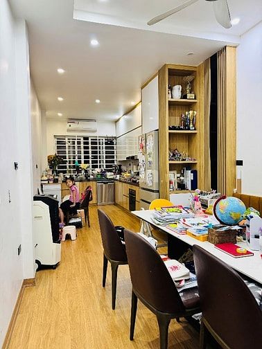 Vỉa Hè 3 Ô Tô Tránh - Kinh Doanh - 39M2 x 6 Tầng Thang Máy - 16.5 Tỷ.
