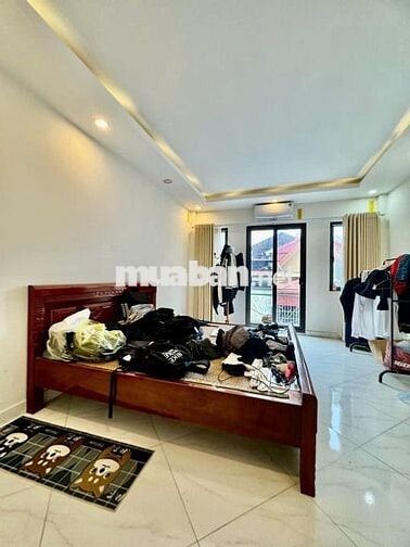 Bán nhà Giải Phóng 60m x 6 tầng, Thang Máy, ô tô vào nhà, 7 phòng ngủ