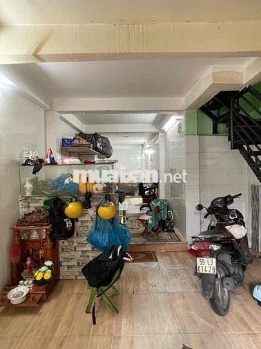 BÁN NHÀ 3 TẦNG - 43M2 4✘12 - HẺM THÔNG