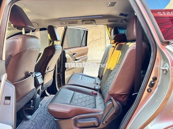 INNOVA CROSS 2.0V - 2025 - GIÁ BỚT LỘC