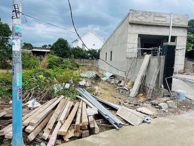 VPU82 Bán đất hẻm oto thôn Tây xã Vĩnh Phương cũ 