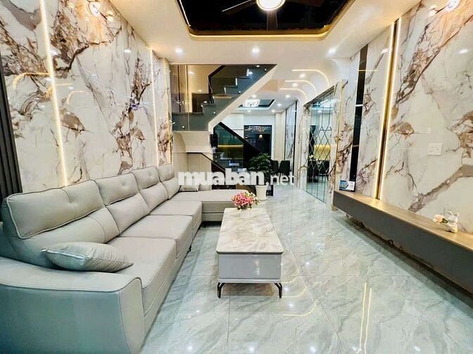 Nhà phố view sông mát mẻ Hà huy giáp ngã tư ga