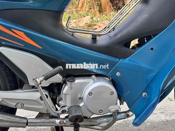 Honda Future 110 Xanh Đã dọn lại