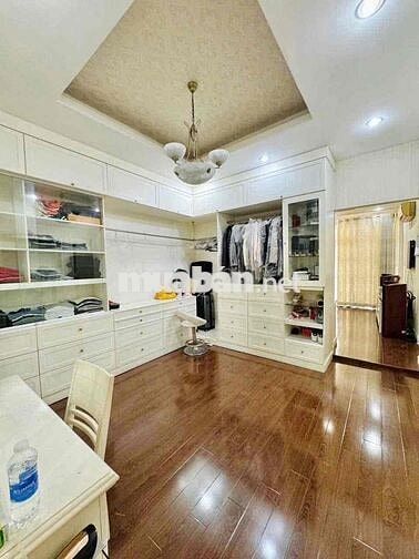 BÁN GẤP NHÀ MẶT TIỀN LẠC LONG QUÂN P5 KHU VIP K CÓ CĂN THỨ 2 ĐỂ SO SAN