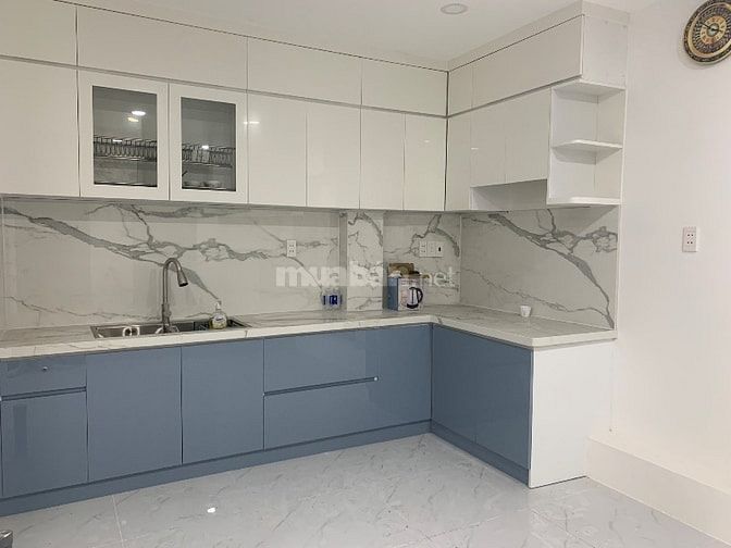 Bán nhà đẹp tươi sáng Lê Văn Sỹ  Quận 3 khu sầm uất
