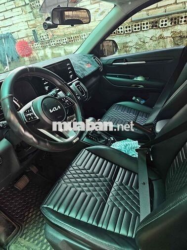 Kia Sonet 2025 Vàng
