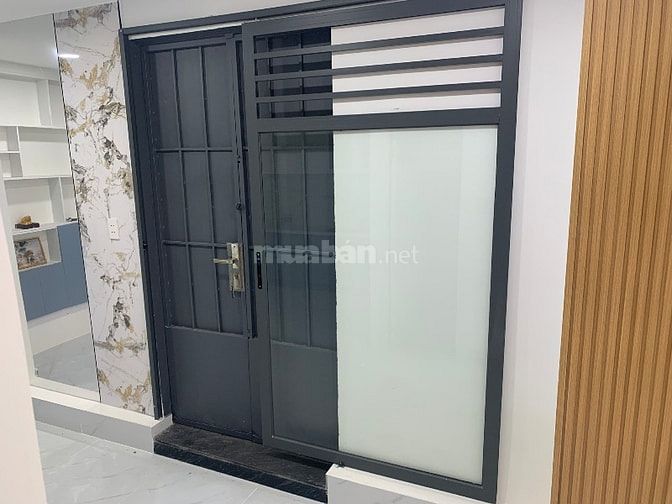 Bán nhà đẹp tươi sáng Lê Văn Sỹ  Quận 3 khu sầm uất