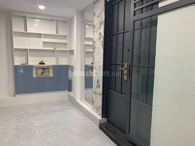 Bán nhà đẹp tươi sáng Lê Văn Sỹ  Quận 3 khu sầm uất